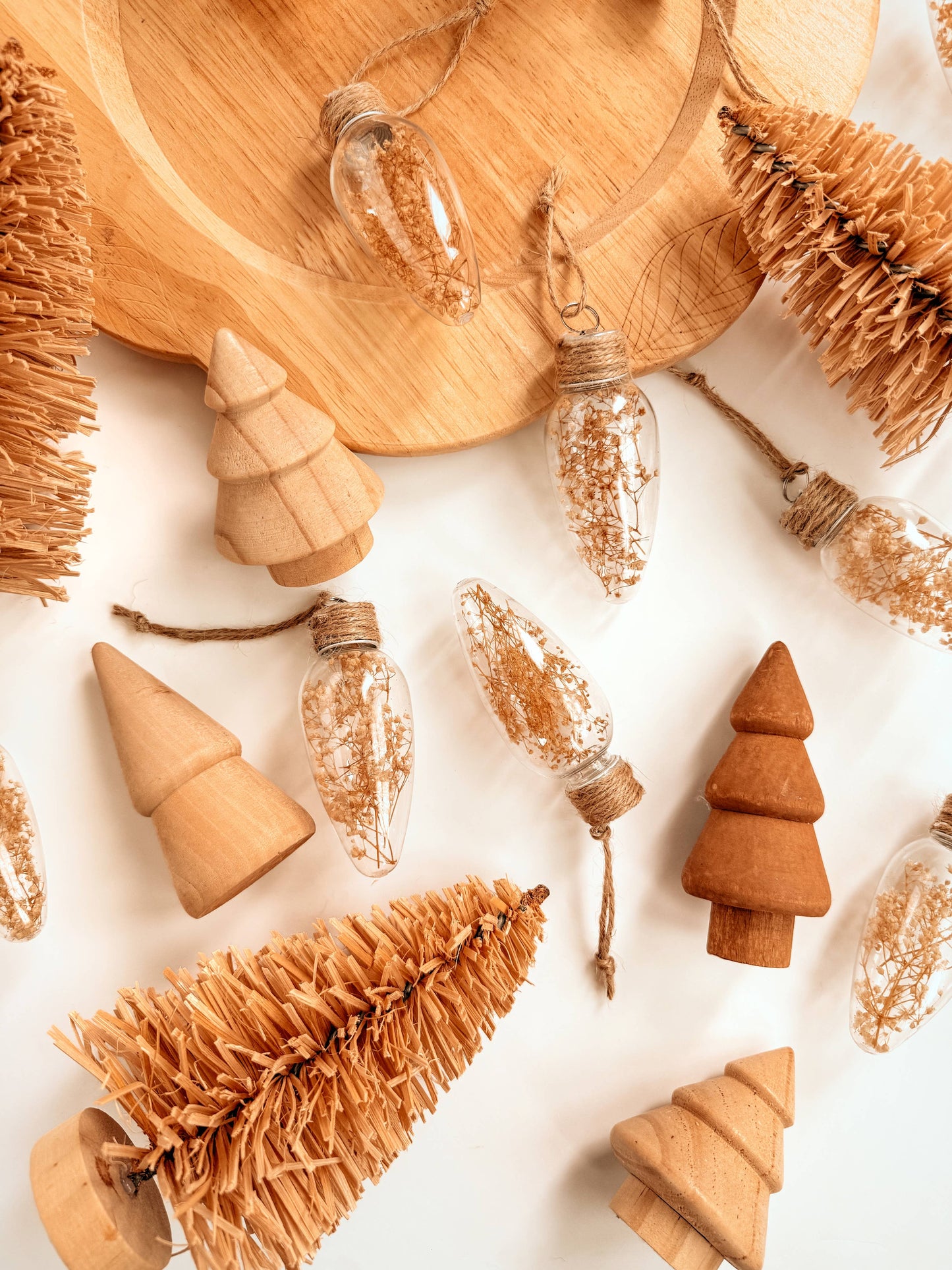 Dried Floral Bulb Ornaments| Boho Christmas Tree Decor