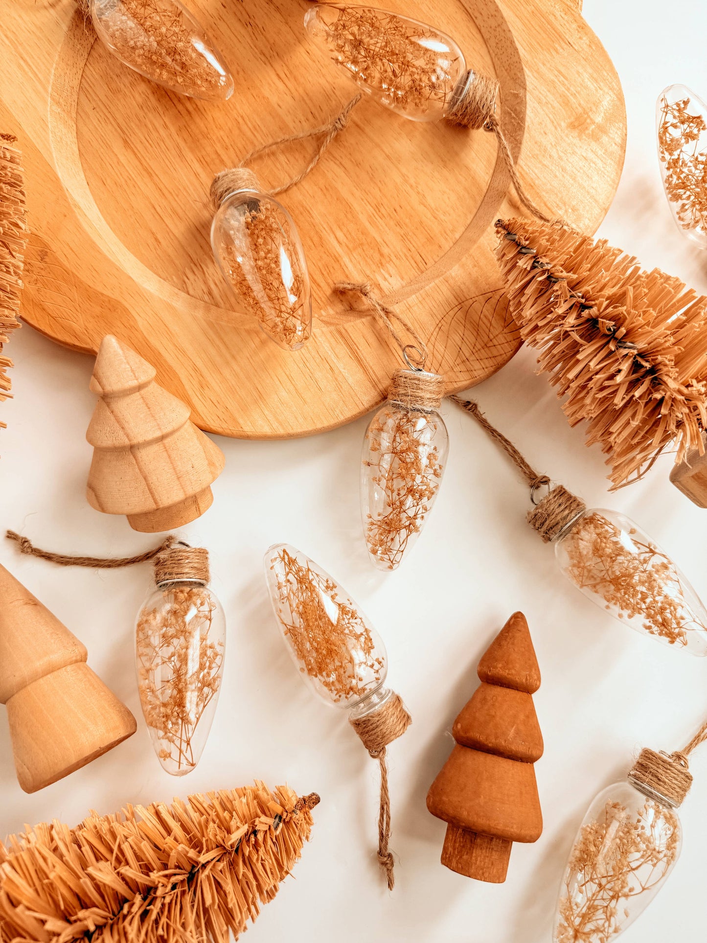 Dried Floral Bulb Ornaments| Boho Christmas Tree Decor