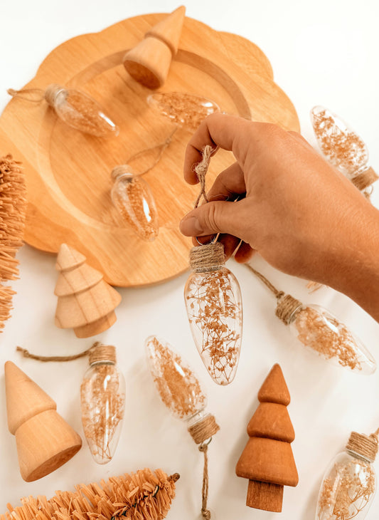 Dried Floral Bulb Ornaments| Boho Christmas Tree Decor